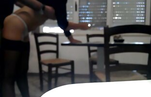 XXX ورزش بلوند در تابستان با استمناء سكسي لبناني حار سرگرم کننده است.
