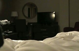 XXX دختر روسی مسلسل لبناني سكسي که زبان می کند.