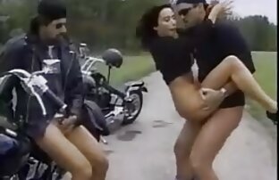 XXX بلوند تند و زننده توسط یک پسر مقاطع سكسي لبناني در جوراب ساق بلند می شود.