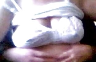 XXX یک دکتر سیاه گربه سسكسي لبناني بیمار را لیس می زند.