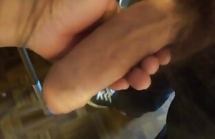 XXX پاها گسترش می یابد و رابطه جنسی برقرار می شود. مواقع سكسي لبناني