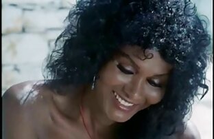 XXX ویکی با دوست خود رابطه جنسی دهانی دارد. ممثله لبنانيه سكس