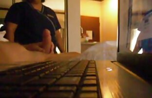 XXX در هنگام ریخته گری روی فلم سكسي لبناني معده.