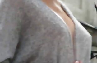 XXX اوکراین سكسي لبلاني در ماشین رابطه جنسی دارد.
