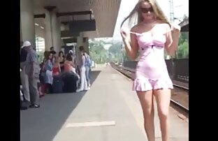 XXX نامادری به یک طلسم سكسي سوري لبناني پله ای داده می شود.