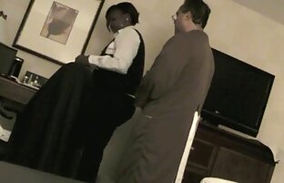 XXX روسی به مالک یک سكسي لبناني مترجم عضو بزرگ وصل شده است.